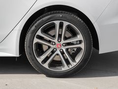 2023款 2.0T 250PS R-DYNAMIC S进取运动版