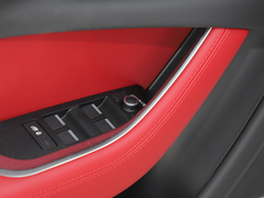 2023款 2.0T 250PS R-DYNAMIC S进取运动版