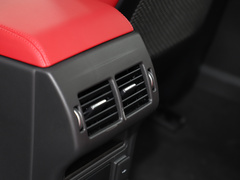 2023款 2.0T 250PS R-DYNAMIC S进取运动版