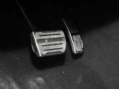 2023款 2.0T 250PS R-DYNAMIC S进取运动版
