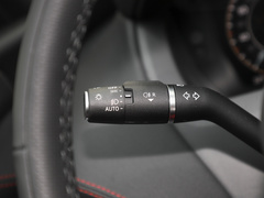 2023款 2.0T 250PS R-DYNAMIC S进取运动版