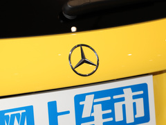 2023款 AMG A 35 4MATIC 灿日特别版