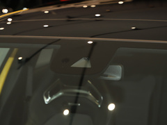 2023款 AMG A 35 4MATIC 灿日特别版