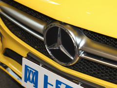 2023款 AMG A 35 4MATIC 灿日特别版