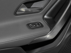 2023款 AMG A 35 4MATIC 灿日特别版