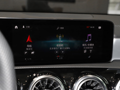 2023款 AMG A 35 4MATIC 灿日特别版