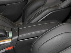 2023款 AMG A 35 4MATIC 灿日特别版