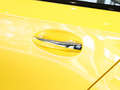 2023款 AMG A 35 4MATIC 灿日特别版
