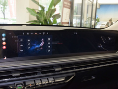 2023款 2.0T 两驱尊享版