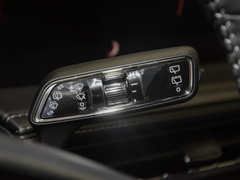 2023款 2.0T 两驱尊享版