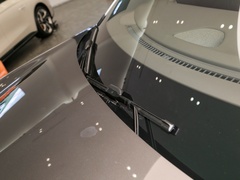 2023款 100kWh Lux四驱版
