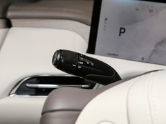 2023款 100kWh Lux四驱版