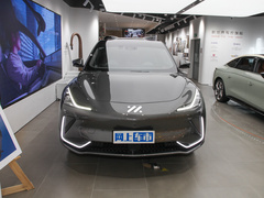 2023款 100kWh Lux四驱版