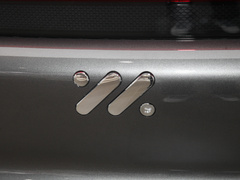 2023款 100kWh Lux四驱版