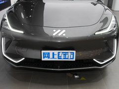 2023款 100kWh Lux四驱版