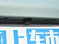 2023款 熊猫mini 新春版宝藏熊