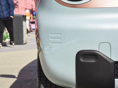 2023款 熊猫mini 新春版宝藏熊
