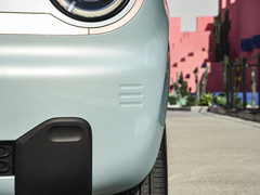 2023款 熊猫mini 新春版宝藏熊