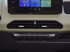 2023款 熊猫mini 新春版宝藏熊