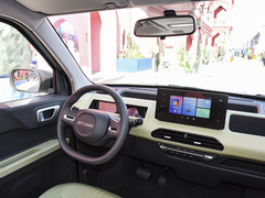 2023款 熊猫mini 新春版宝藏熊