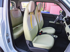 2023款 熊猫mini 新春版宝藏熊