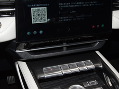 2023款 2.0T 四驱尊享版