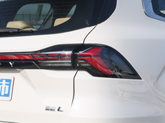 2023款 2.0T DCT旗舰型