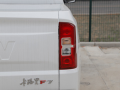 2023款 2.0L 手动 标轴 奋斗版