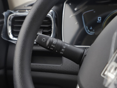 2023款 2.0L 手动 标轴 奋斗版