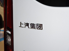 2023款 2.0T 创客版 手动短轴低顶 3座