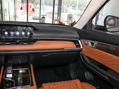 2023款 2.0T 自动豪华型