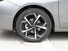 2023款 1.5L CVT旗舰版