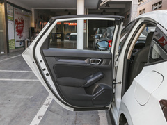 2023款 HATCHBACK 2.0L e:HEV 极曜版