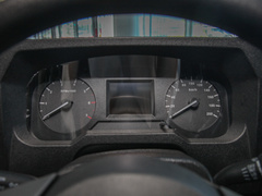 2023款 狙击手 2.4T 手动轻装款