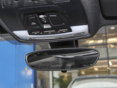 2023款 sDrive 25i 曜熠版
