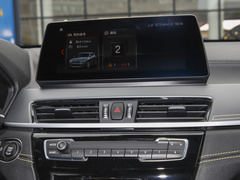 2023款 sDrive 25i 曜熠版