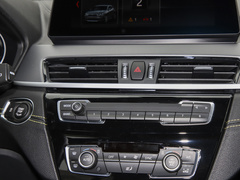 2023款 sDrive 25i 曜熠版