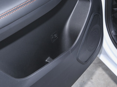 2023款 2.0L 手动 长轴 奋斗版