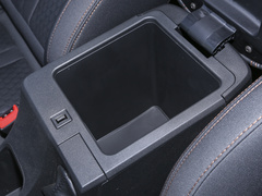 2023款 2.0L 手动 长轴 奋斗版