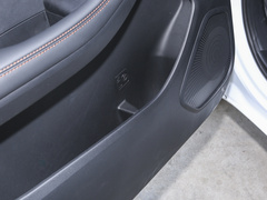 2023款 2.0L 手动 长轴 奋斗版
