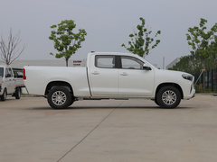 2023款 2.0L 手动 长轴 奋斗版