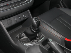 2023款 2.0L 手动 长轴 能量版