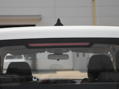 2023款 2.0L 手动 长轴 能量版
