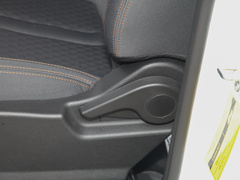 2023款 2.0L 手动 长轴 能量版