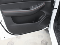 2023款 2.0L 手动 长轴 能量版