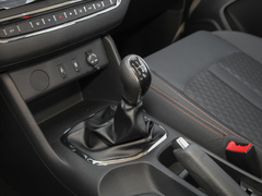 2023款 2.0L 标轴 青春版 