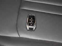 2023款 2.0L 标轴 青春版 