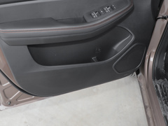 2023款 2.0L 标轴 青春版 