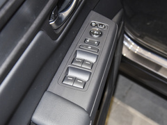 2023款 240TURBO 两驱豪华版PRO 7座