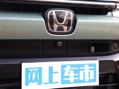 2023款 240TURBO 两驱尊贵版 5座